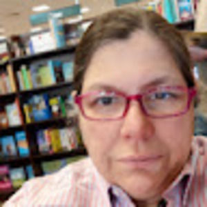 Meet your Posher, Roxana